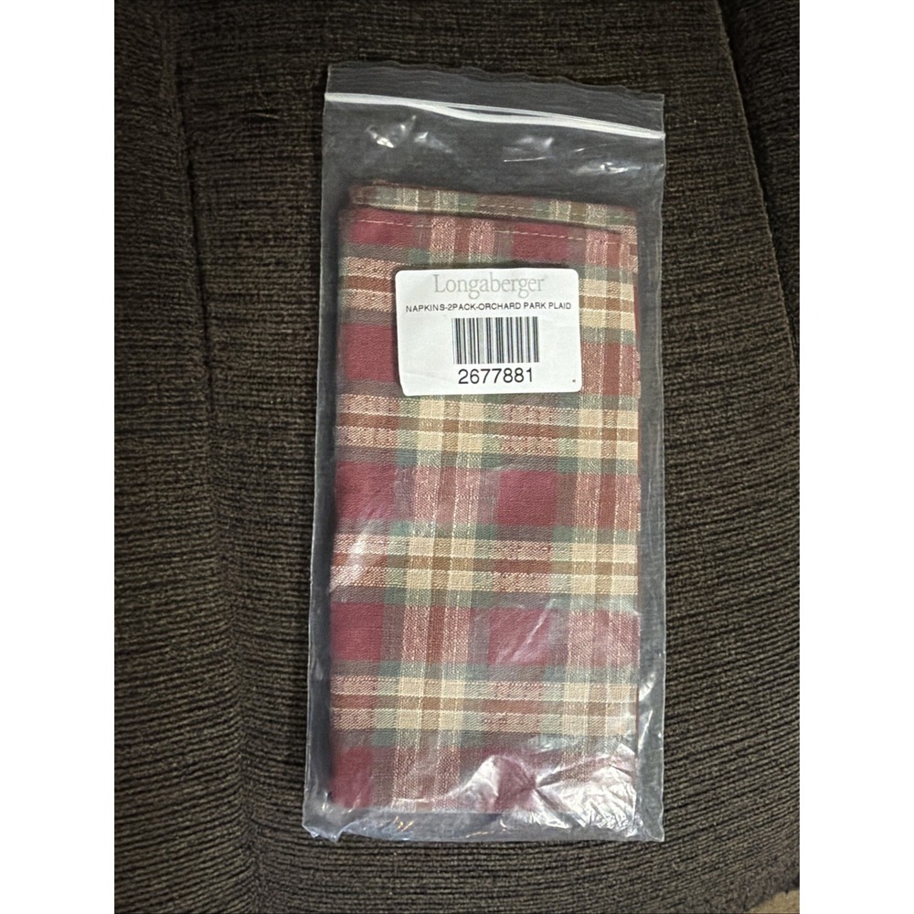 1 pair (2) - Longaberger - Napkins in the Orchard Park Plaid pattern - CUTE New